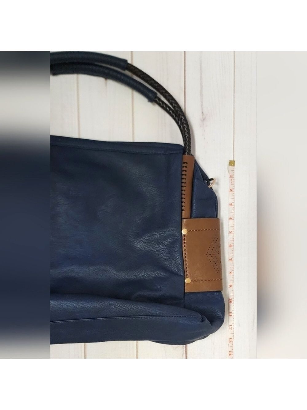 Donna Bella Large Navy Handbag - New With Tags - Picture 5 of 9